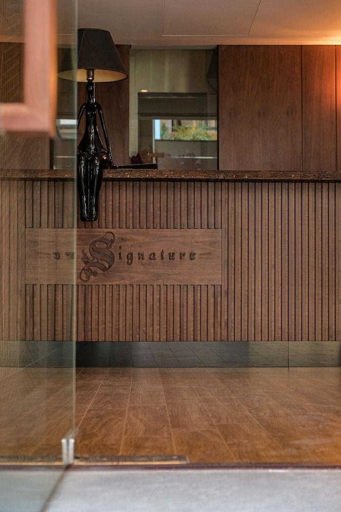 Signature Boutique Hotel Ho Chi Minh-stad Buitenkant foto